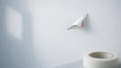 7 smarta sätt att hänga upp och inreda utan att borra i väggen