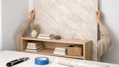 Så gör du en flyttbar tapetpanel i hyresrätt – snygg fondvägg utan att skada väggen