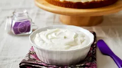 Len och krämig vaniljkräm: beprövat recept på den perfekta fyllningen till tårta