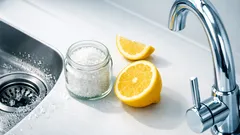 Så städar du toalett, avlopp och kran med citronsyra – snabbt, billigt och effektivt
