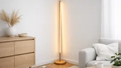 Bygg en minimalistisk golvlampa med LED-tejp och trästavar – billig indirekt belysning