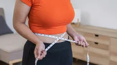 Varför magfettet inte försvinner: fem huvudorsaker och vad du kan göra