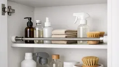 7 smarta sätt att få mer ordning hemma med en spännstång